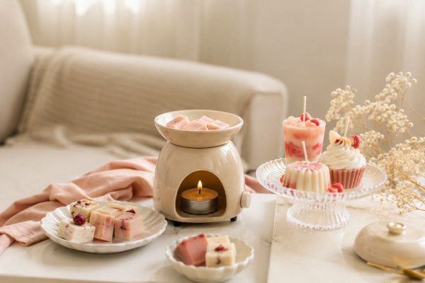 Ảnh minh họa cho Wax Melt Là Gì? Hướng Dẫn Toàn Diện Từ Scentique Amor