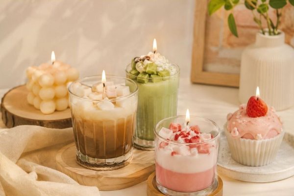 Hướng dẫn cách sử dụng nến thơm hiệu quả với các bước đốt nến đúng cách, giúp lưu giữ hương thơm bền lâu và tạo không gian thư giãn tinh tế